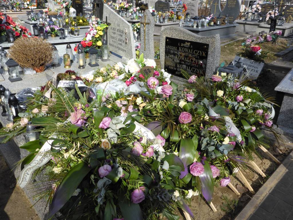 Grób Antoni Zieliński