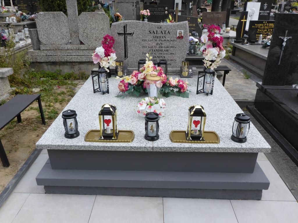 Grób Janina Salata