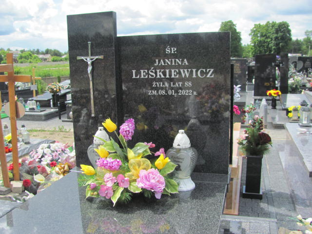 Janina Leśkiewicz 1933 Końskie parafialny - Grobonet - Wyszukiwarka osób pochowanych