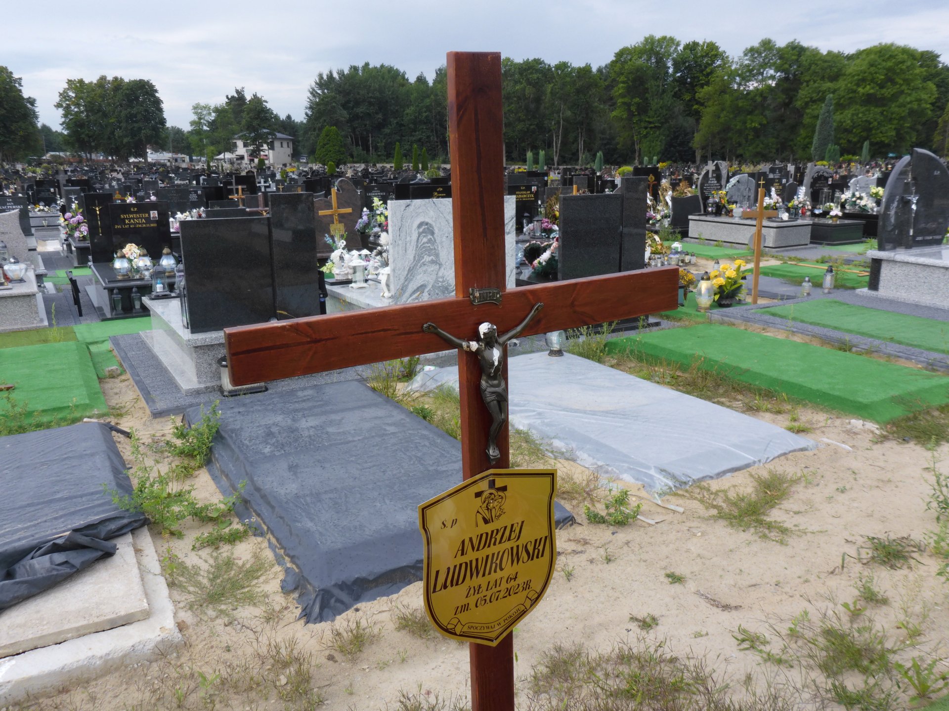 Andrzej Ludwikowski 1958 Końskie - Grobonet - Wyszukiwarka osób pochowanych